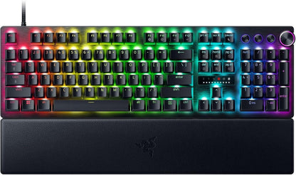 RGB mechanical gaming keyboard with wrist rest and customizable lighting, Byte Style gear