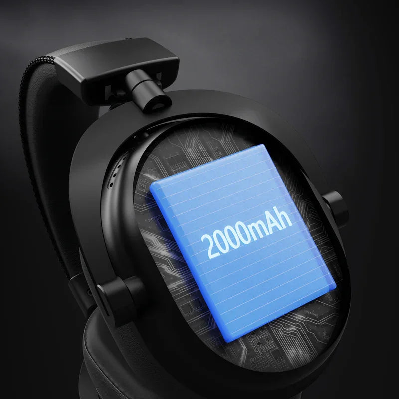Wireless gaming headset with 2000mAh battery, circuit board design, black over-ear style for PC gamers